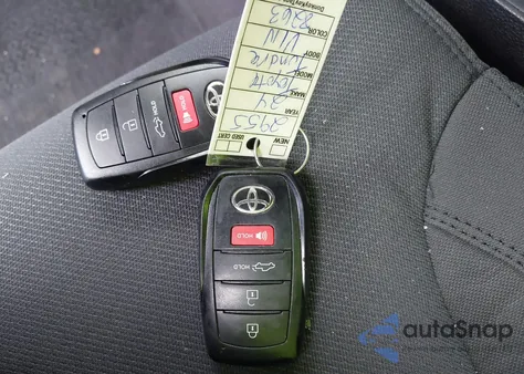 2024 Toyota Tundra Sr5 4Wd z USA, uszkodzony, nr VIN 5TFLA5DB3RX218263